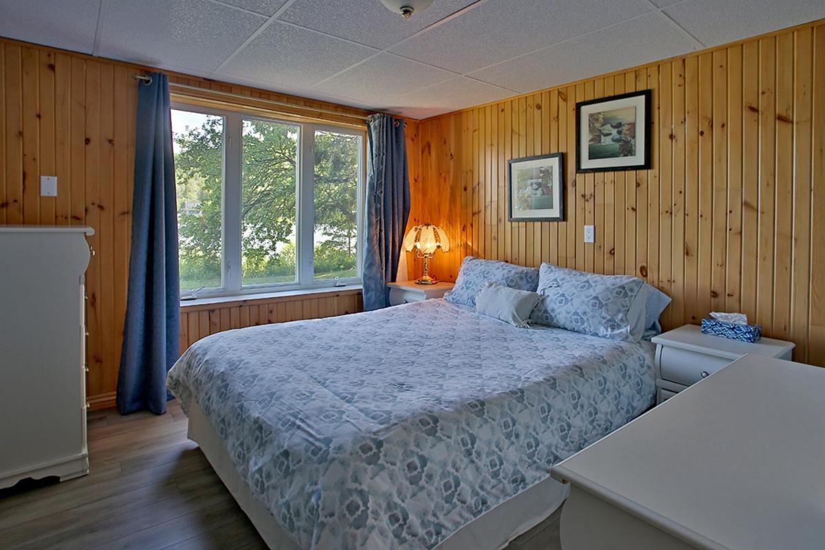 Ranch St-Hubert Bed and Breakfast Saint-Hermenegilde Buitenkant foto