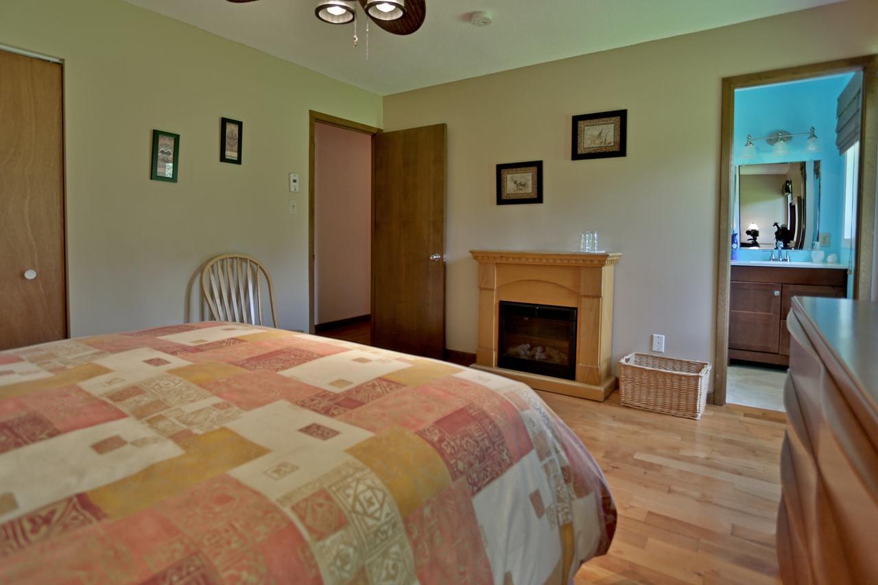 Ranch St-Hubert Bed and Breakfast Saint-Hermenegilde Buitenkant foto
